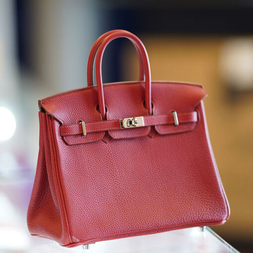 査定するお品物